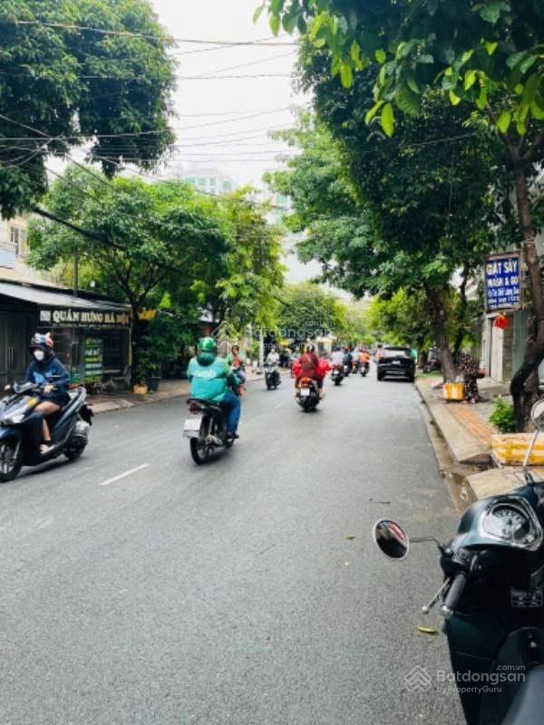 Bán tòa căn hộ dịch vụ q7 mặt tiền đường lớn, 330 triệu/tháng sản phẩm sinh dòng tiền bền vững