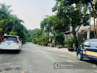 Bán lô đất nhà phố mặt tiền sông, view trực tiếp landmark 81. vị trí đẹp kết nối thuận tiện