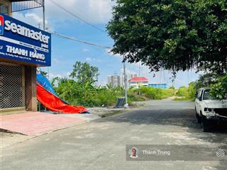 Bán lô đất đầu tư kdc kiến á mặt tiền sông, view trực tiếp landmark 81. vị trí đẹp, sổ hồng riêng