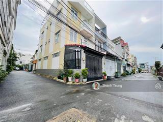Bán lô đất hxh đường số 339 đỗ xuân hợp. 83m2 giá 7 tỷ còn tl, đường rộng ô tô xe tải né nhau