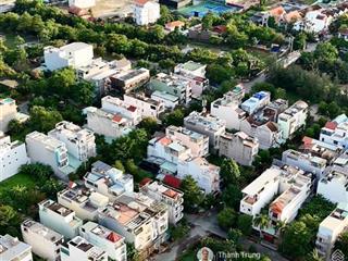 Bán lô đất nhà phố 90m2 mới ra thị trường vài hôm. vị trí đẹp, giá rẻ tại kdc nam long. shr