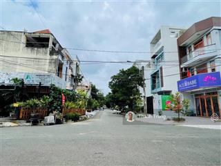 Hạ mạnh 2 tỷ, bán nhanh lô đất biệt thự 9x18 ngay kế bên khu đông thủ thiêm, gần nguyễn duy trinh