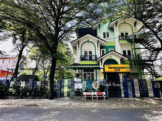 Cần bán gấp căn biệt thự lớn góc 2 mặt tiền tại kdc gia hoà. có sẵn hđt 70tr/tháng. giá 47tỷ còn tl