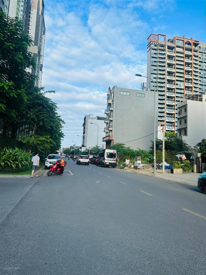 Gấp bán, giảm mạnh 2 tỷ bán nhanh trong tháng. lô đất vip mặt tiền nguyễn văn kỉnh, xây 7 tầng