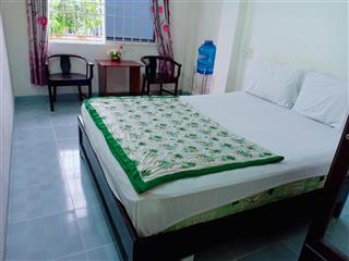 Chính chủ cho thuê phòng đủ nội thất ở trung tâm nha trang, cổng mở khóa vân tay giá 2.5tr/tháng