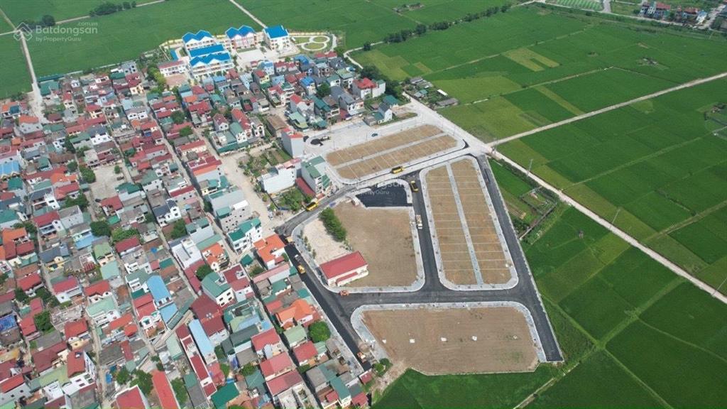 Chính chủ cần bán đất đấu giá dục tú 1 .ngay sát đường cầu tứ liên