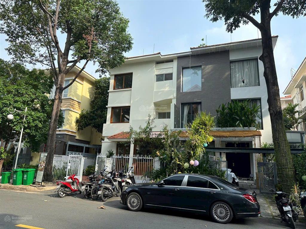 Bán biệt thự song lập khu mỹ kim 2, mt đường đặng đức thuật, phú mỹ hưng, quận 7.