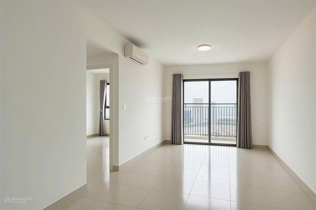 Giá chỉ 4,7x tỷ 1pn the sun avenue ban công thoáng giá chỉ 4,7x tỷ sẵn tiền thuê 15tr/1 tháng