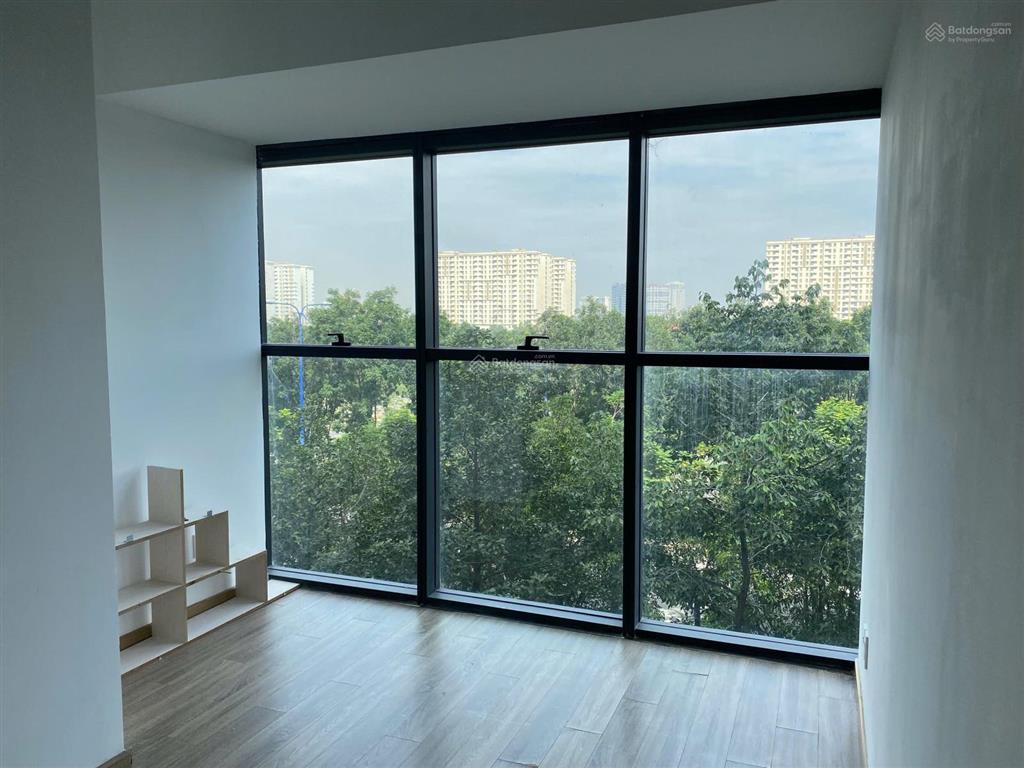 Bán studio the sun avenue giá chỉ 3 tỷ sẵn sàng tiền thuê full nội thất