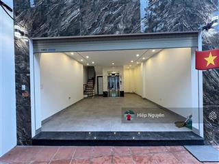 Bán nhà thạch bàn long biên 48m2 6 tầng thang máy, có sân riêng để xe  giá 7,5 tỷ