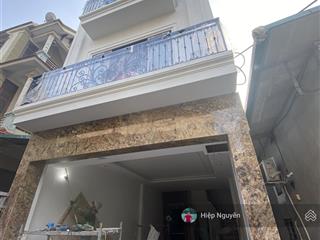 Bán nhà thạch bàn ngay ngã tư cổ linh thạch bàn 52m 6 tầng ô tô để gara thang máy 13,5 tỷ