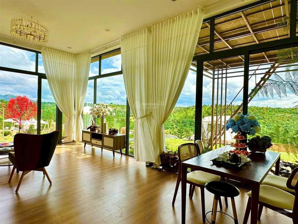 Bán villa săn mây 580,2m2 ngay dt 725 dốc đan mạch bức tường hoa dã quỳ, cầu lộc ngãi, bảo lâm