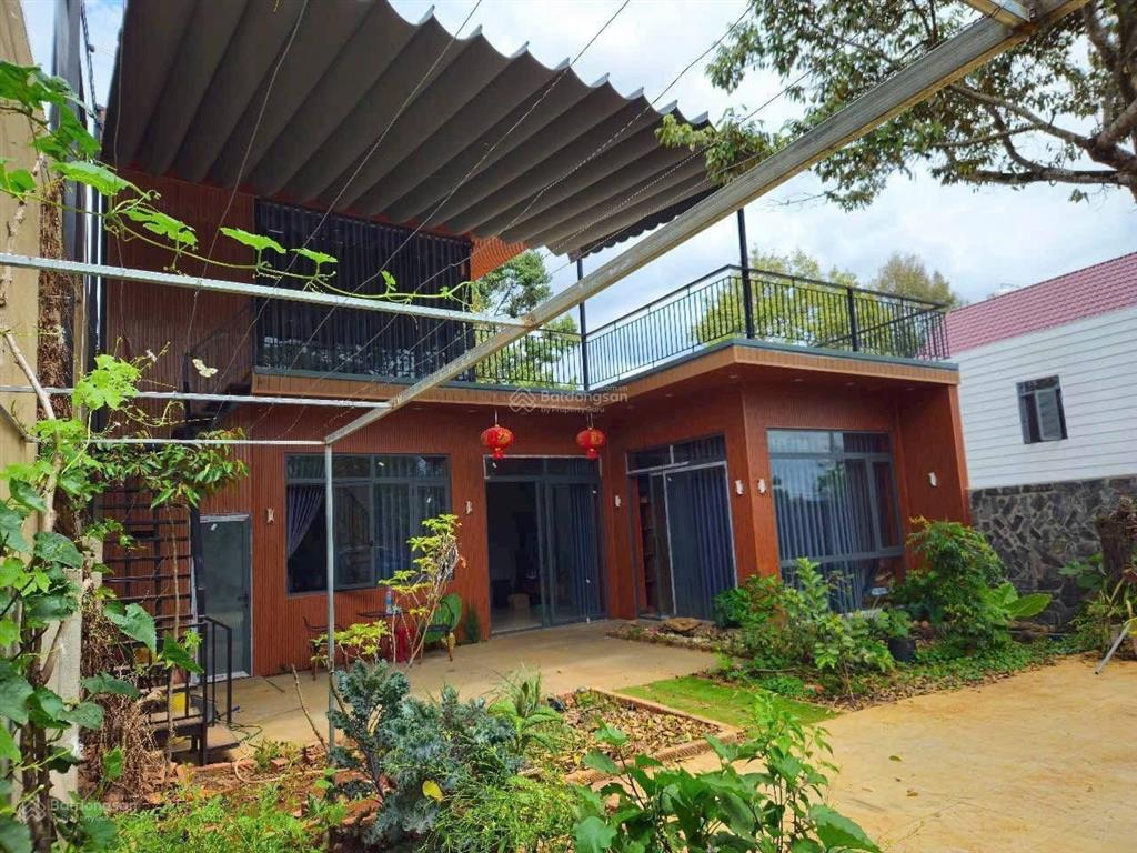 Bán nhà bảo lộc căn mini villas mới hoàn thiện 1 lầu 3 phòng ngủ master tặng full toàn bộ nội thất