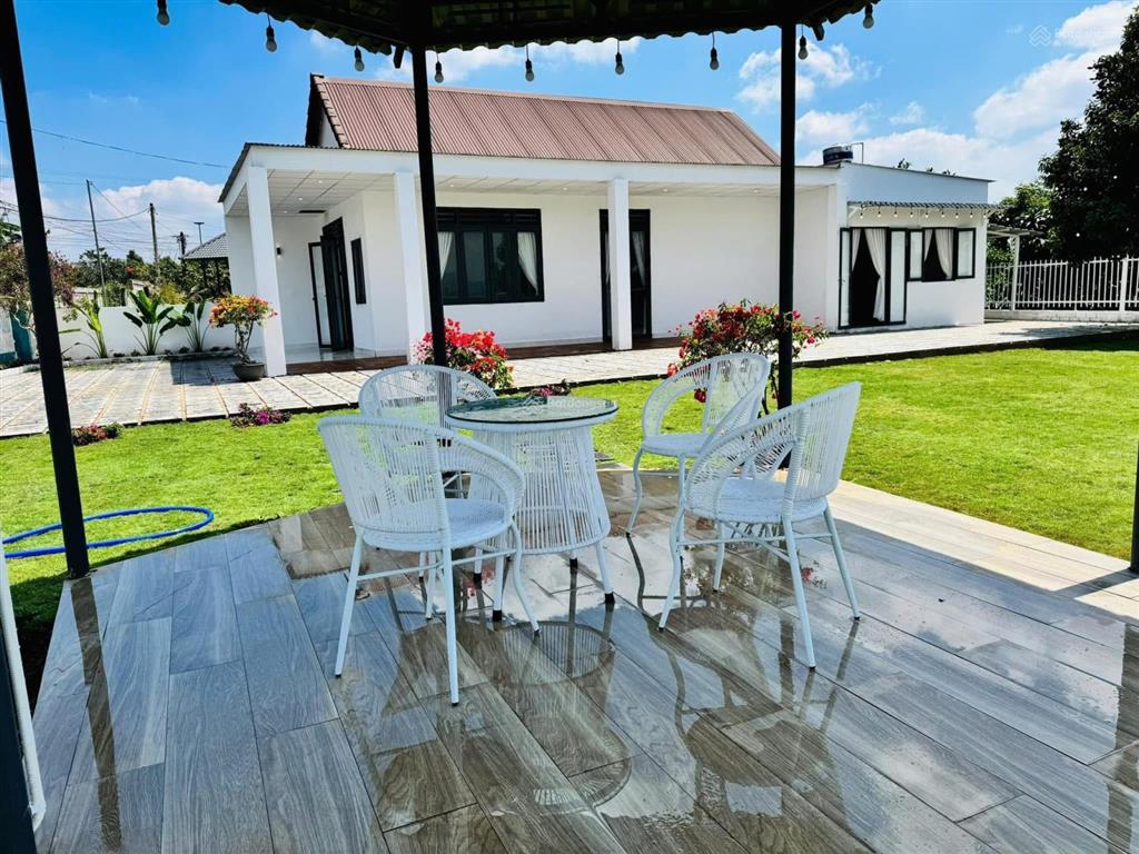 Bán nhà bảo lộc 619m2 nhà vườn full nội thất sát ubnd lộc tân gần khu nghỉ dưỡng kiwuki giá 3tỷ380
