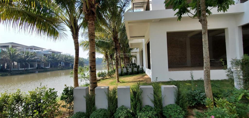 Bán song lập biệt thự đảo ecopark, diện tích 270m2. giá tốt thị trường. hà 0983 599 ***
