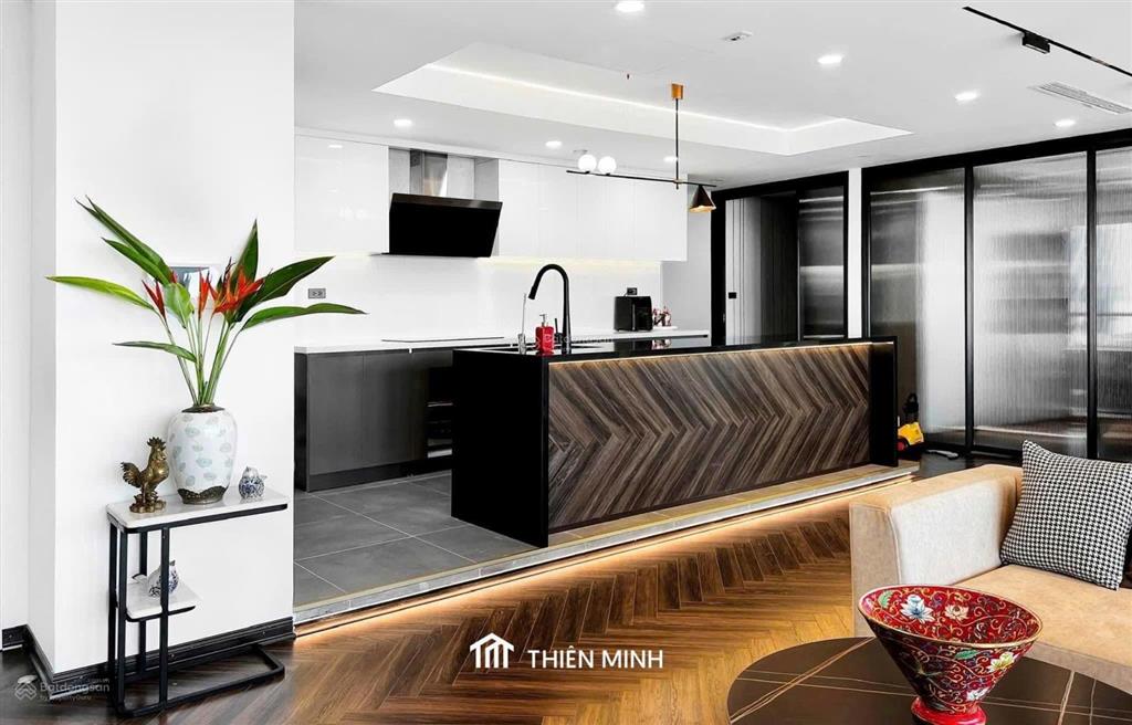 Chuyển công tác cần bán gấp căn hộ cao cấp eaton park gamuda q2 103m2 15,2ty  0965 645 ***