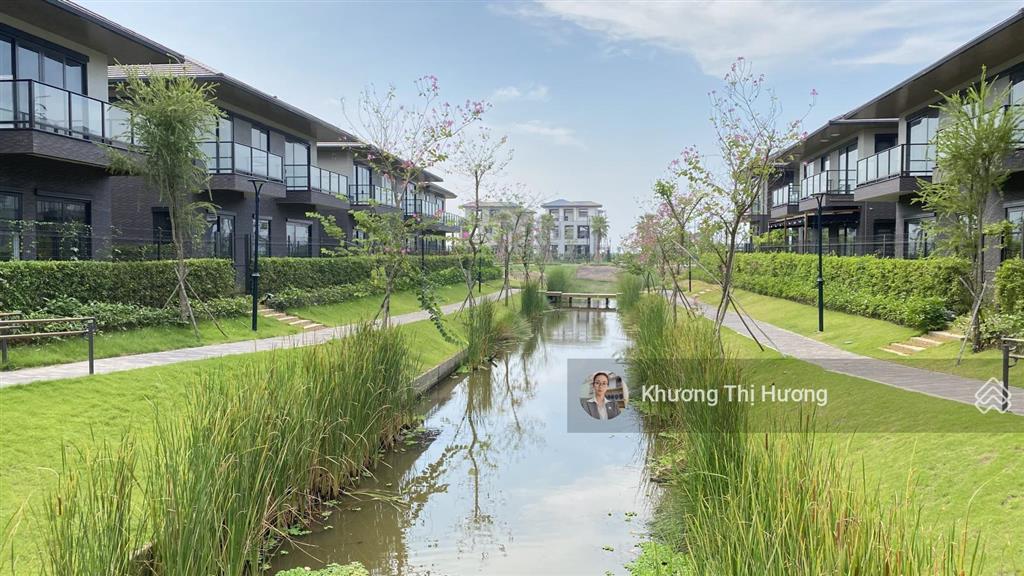 Biệt thự 225m2 tại waterpoint giá hợp lý view kênh đào