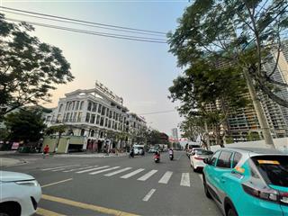 Bán lô đất 300m2 ngay biển phạm văn đồng, quận sơn trà giá 33 tỷ