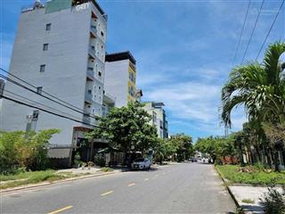 Bán lô đất mặt tiền chính hữu, sơn trà gần biển phạm văn đồng 267m2 giá 35 tỷ