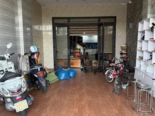 Bán nhà 3 tầng đường lớn 29/3 gần nguyễn phước lan, hoà xuân