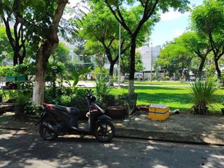 Bán nhà đẹp 3 tầng kiên cố đường mỹ an 3, view công viên, ngay cầu trần thị lý