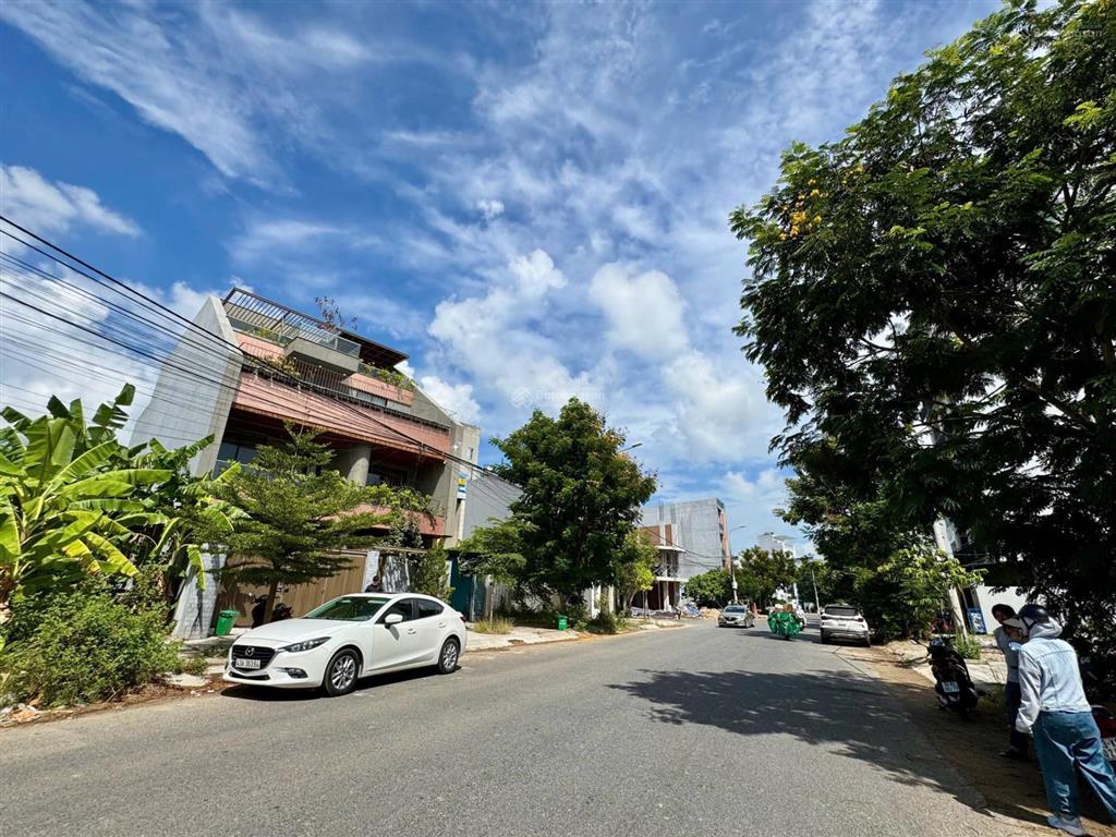 Bán lô đất đường đoàn khuê khu nam việt á 125m2 giá 9,6 tỷ tl