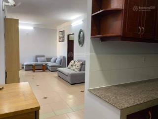 Cho thuê căn hộ cao ốc xanh (green building) 2pn 2wc ntcb, 8tr/tháng  0903 353 ***