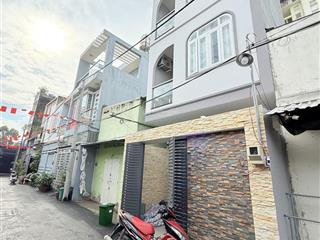 Giảm mạnh 400tr bán nhà 4tầnghẻm xe hơi đường linh đông  4.5x11.3, giá 6tỷ780  0903 353 ***