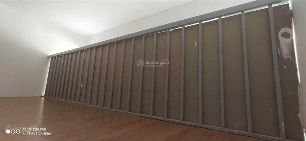 Cần bán gấp hạ giá còn 2,15 tỷ, căn hộ tầng 1 mb 35m2, dtsd 60m2, mt 5m, ct2b  kđt  xa la  hđ