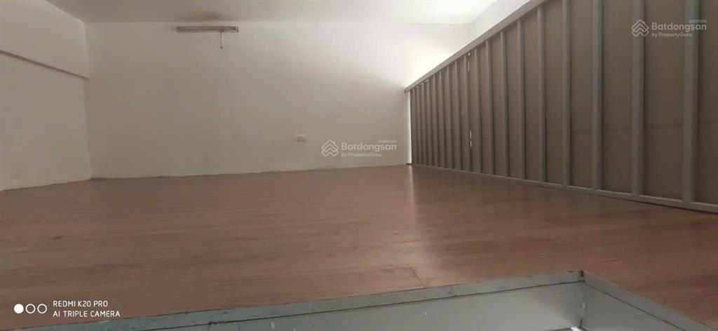 Cần bán gấp hạ giá còn 2,15 tỷ, căn hộ tầng 1 mb 35m2, dtsd 60m2, mt 5m, ct2b  kđt  xa la  hđ