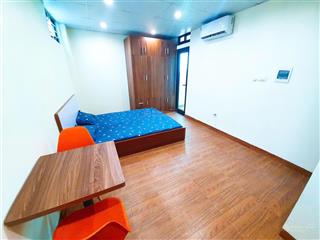 Cho thuê ccmn cực đẹp thoáng tại ngõ 40 chính kinh, ngã tư sở