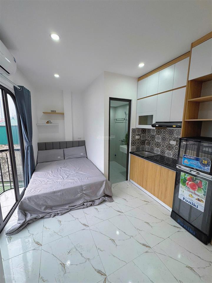Cho thuê ccmn đẹp thoáng ban công giá rẻ tại 296 minh khai, hbt