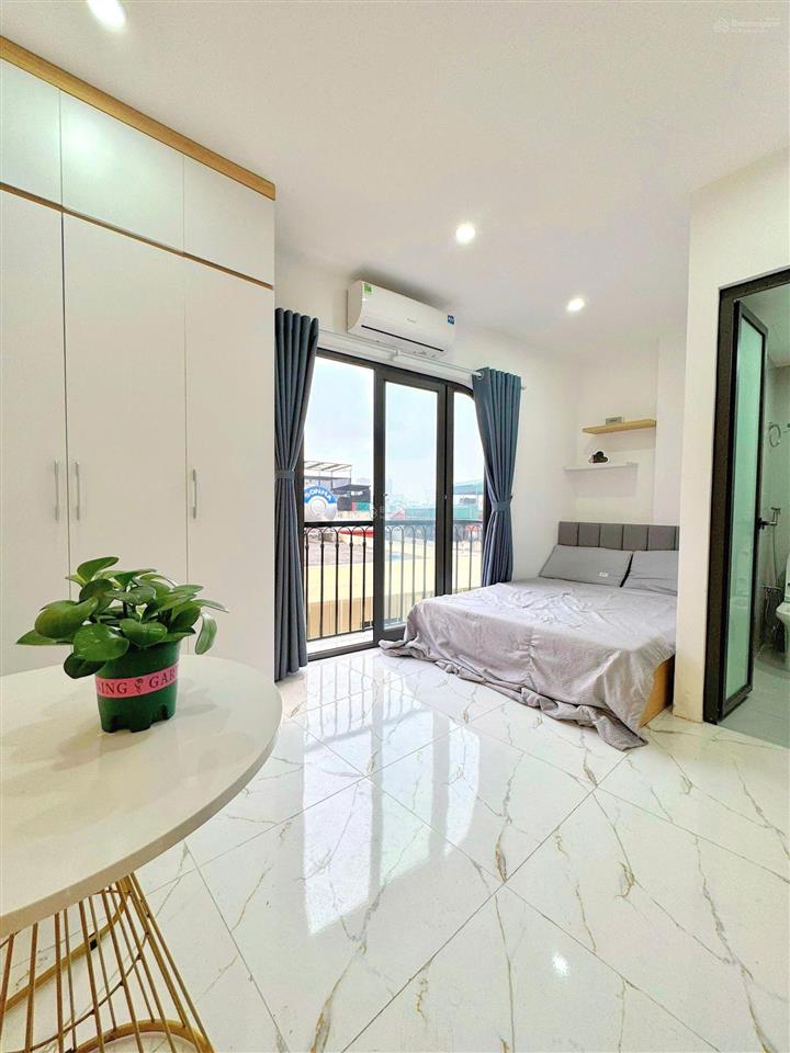 Cho thuê ccmn đẹp thoáng ban công giá rẻ tại 296 minh khai, hbt