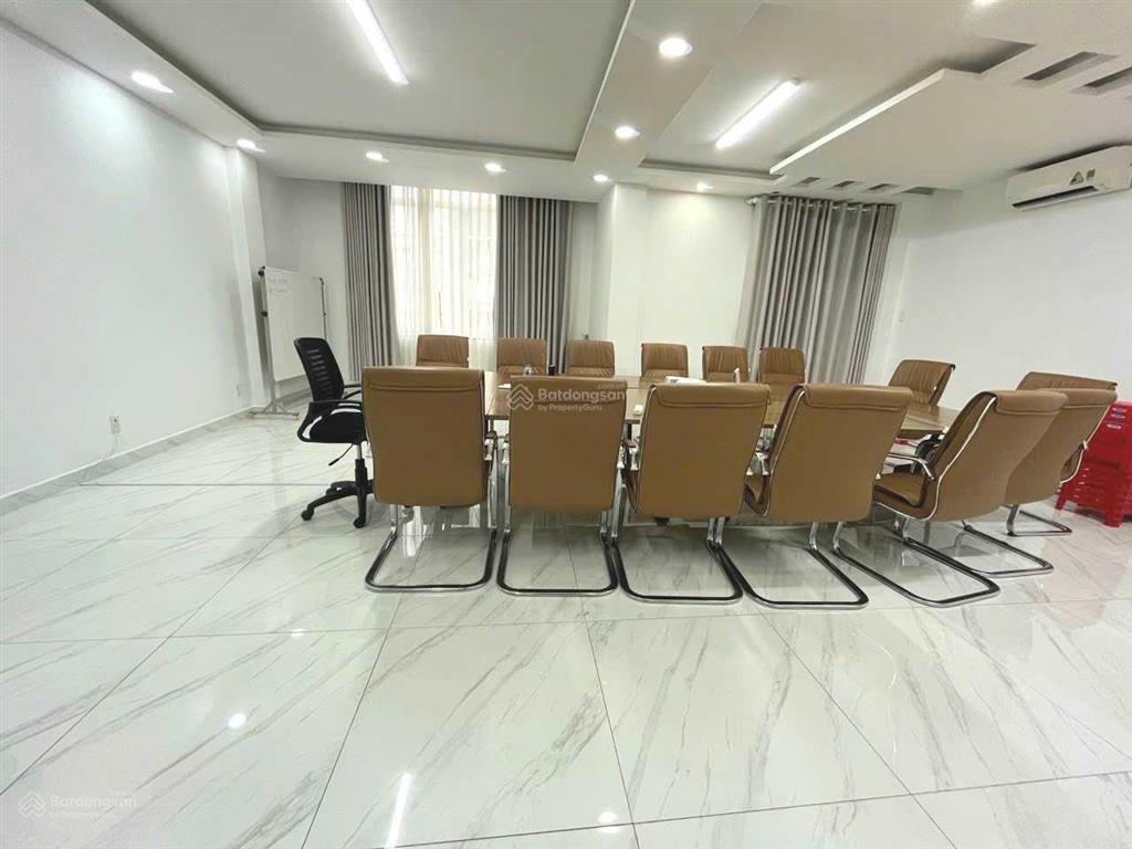 Nhà chính chủ hẻm 8m 780/16 sư vạn hạnh, p12, q10. dt 5x(10x20m) 3 lầu gần vạn hạnh mall
