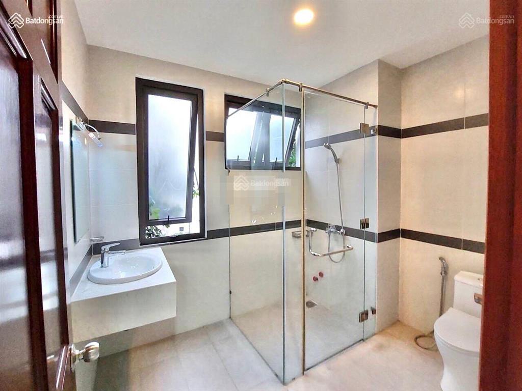 Cho thuê nhà (1 hoặc 2c đôi) hẻm 10m 354/3941 lý thường kiệt q10 dt 4,5(9m)x25m 3lầu 0788 234 ***
