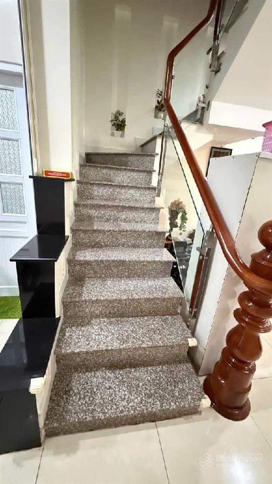 Chủ cần bán nhà 2 mt đường 6m, 2 tầng, dtsd 120m2, giá nhỉnh 6 tỷ