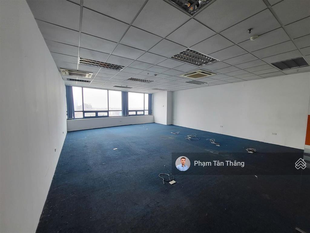 Diện tích trống tại tòa nhà văn phòng đường lê hồng phong, hải phòng