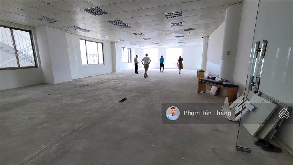 Diện tích trống tại tòa nhà văn phòng đường lê hồng phong, hải phòng