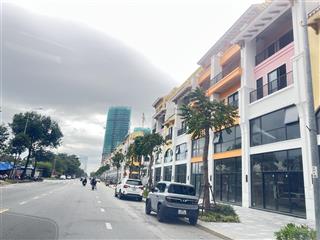 Bán căn townhouse 5 tầng the symphony trần hưng đạo, đà nẵng, ngay sông hàn