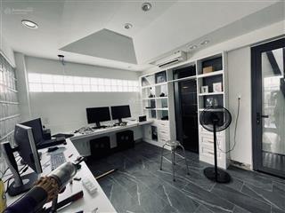 Quận 7 bán nhà đẹp 5 tầng  full nt hiện đại (4.2mx13.2m) huỳnh tấn phát  xe hơi đỗ cửa. 10,6 tỷ