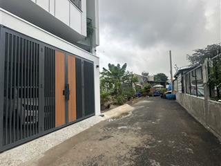 Bán đất sổ thổ cư sát bên khu dân cư tan phong 90m2 đường nhựa 5m gia 2,750  0794 290 ***