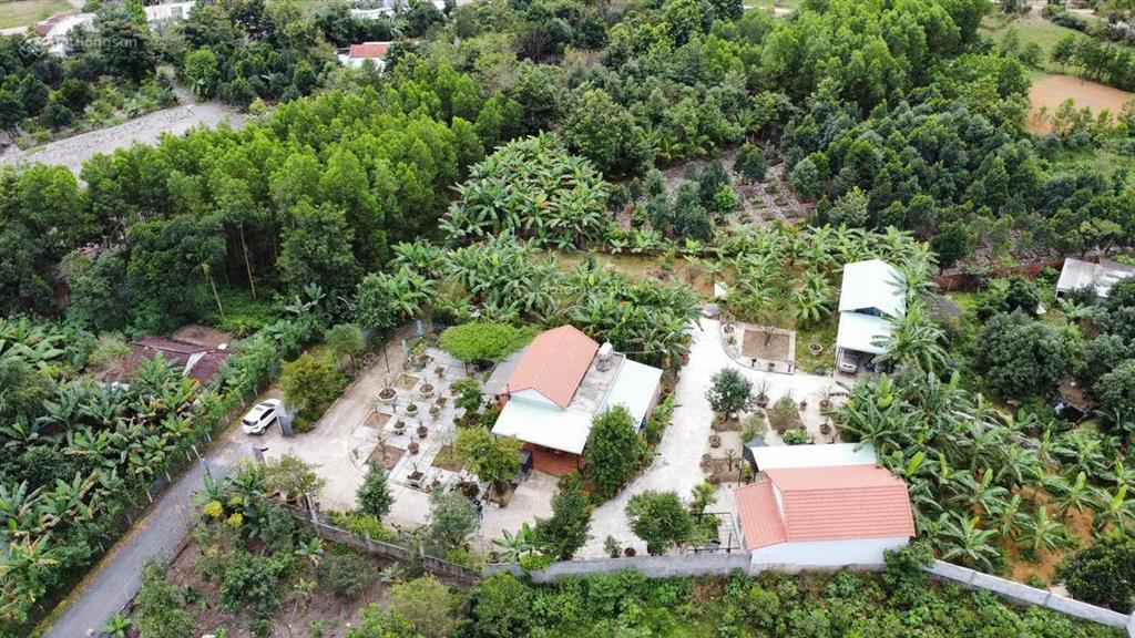 Nhà vườn xuân phú hòa sơn 2500m có 500m đất ở