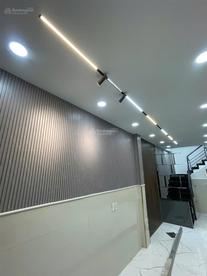 Bán nhà dương bá trạc hẻm 2m khu làng ốc, 1 lầu đẹp ở ngay, sổ riêng, giá chỉ 4.78 tỷ