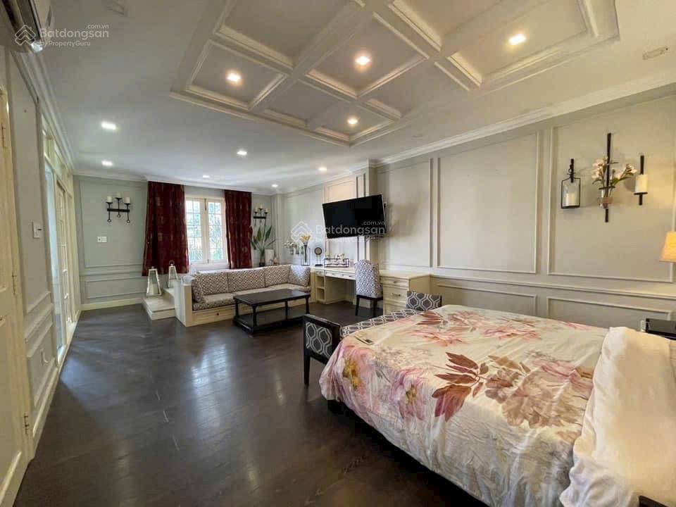 Bán biệt thự cao cấp nam thông 2 phú mỹ hưng