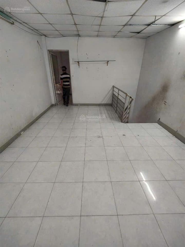 Nhà 1/ đường số 11, p.bình hưng hoà, dt 4x14m, c4 + lửng.hẻm 6m thông