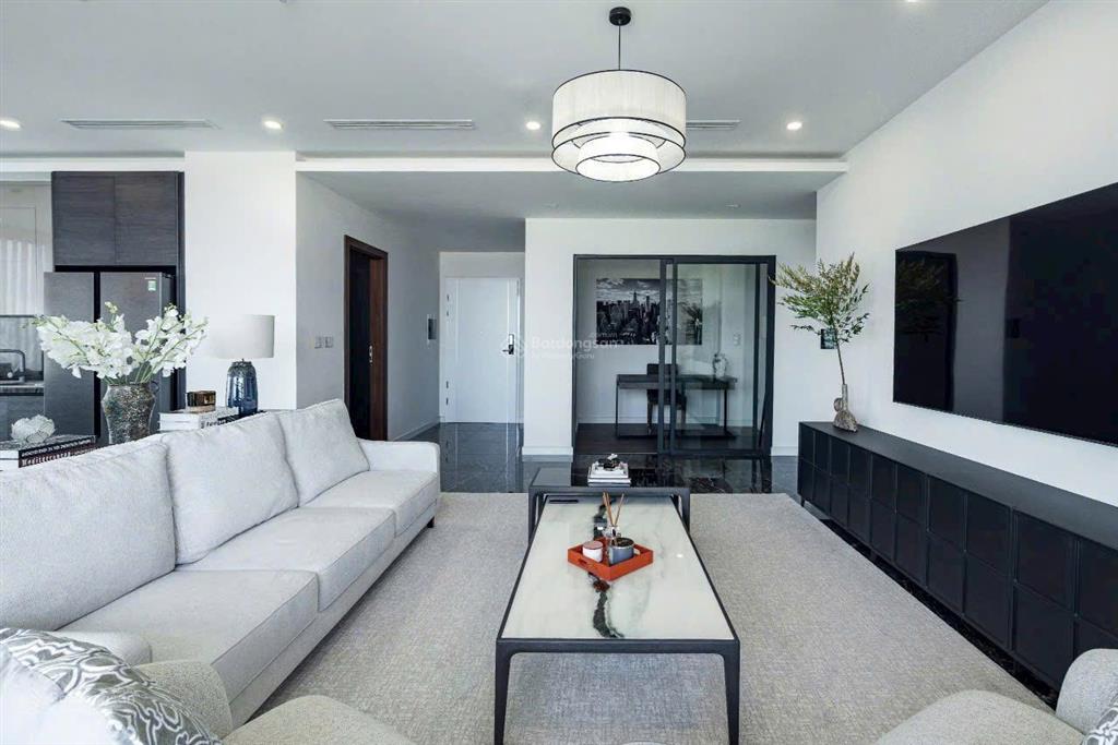 Cần cho thuê gấp căn hộ 3pn đầy đủ đồ view hồ tại dự án d’. le roi soleil xuân diệu  0818 111 ***