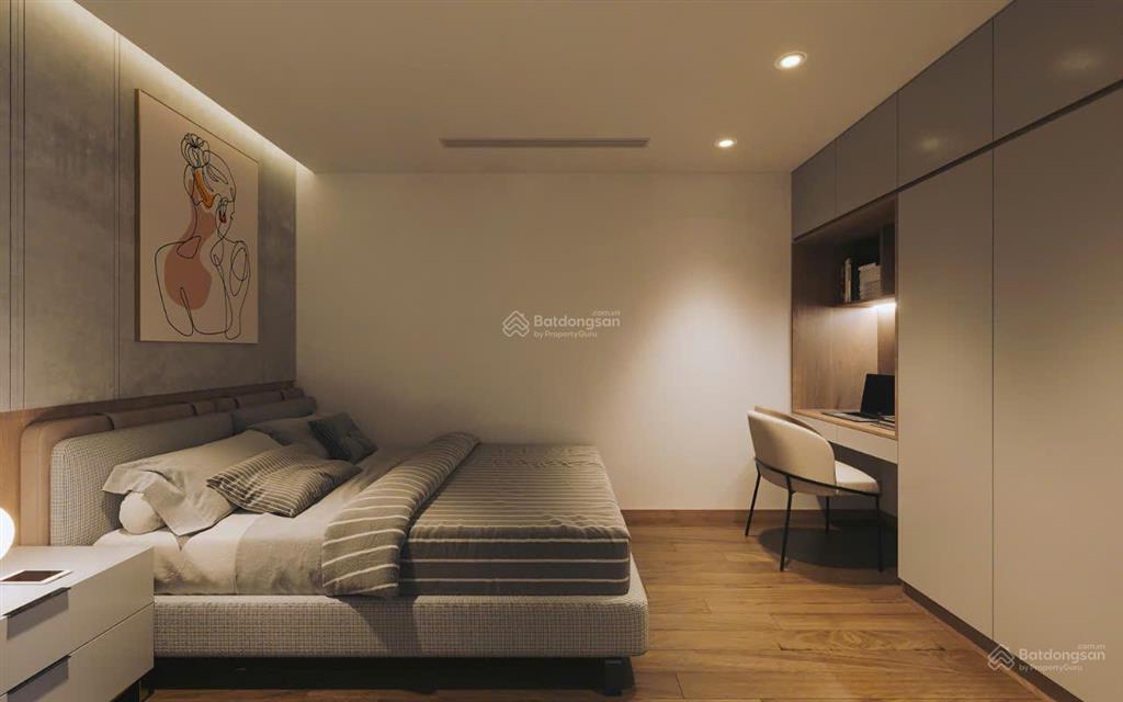 Cần bán gấp căn hộ 3pn đủ đồ view hồ tại cc starlake kđt tây hồ tây.  0818 111 ***