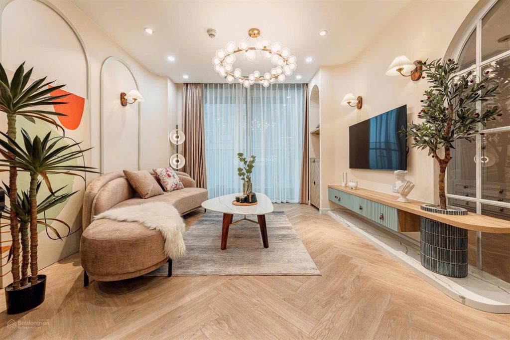 Cho thuê quỹ căn 3pn đủ đồ view sông hồng đẹp tại dự án sunshine city, đông ngạc  0818 111 ***