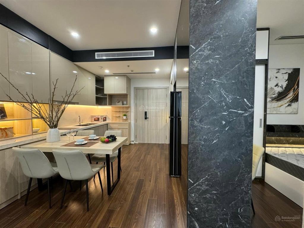 Cần cho thuê căn hộ 2pn đủ đồ tại dự án sunshine riverside, phú thương, tây hồ  0818 111 ***