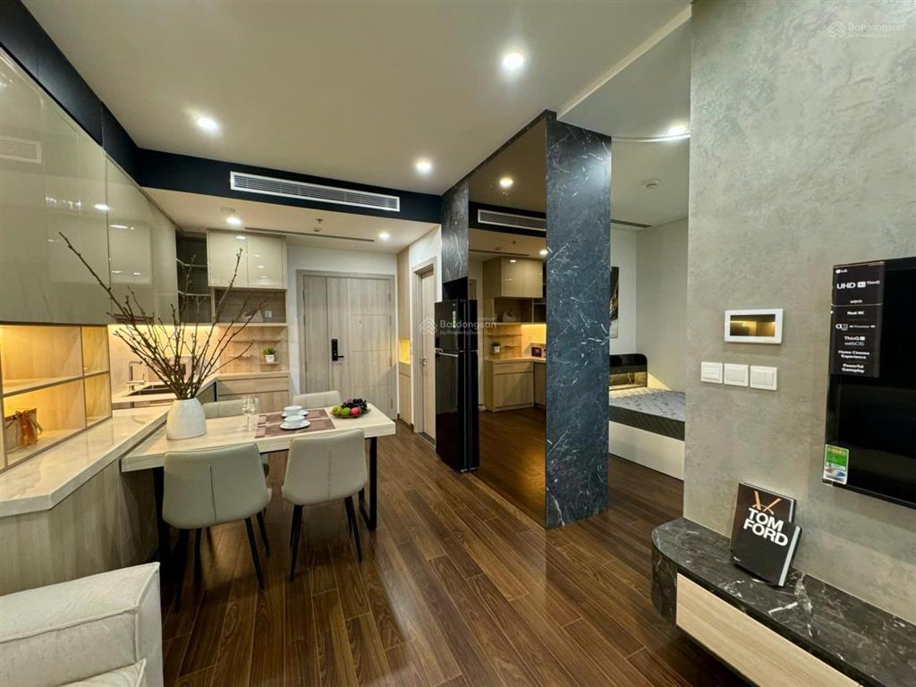 Cần cho thuê căn hộ 2pn đủ đồ tại dự án sunshine riverside, phú thương, tây hồ  0818 111 ***